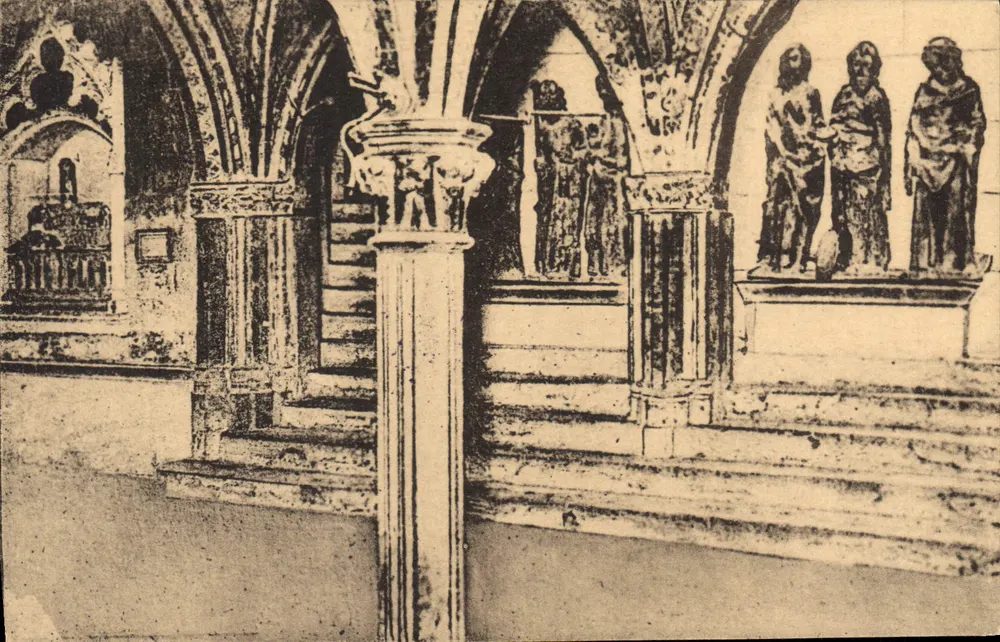 Krypta der Heiligen Körper — Basilika Saint-Sernin — Toulouse - Vorderseite