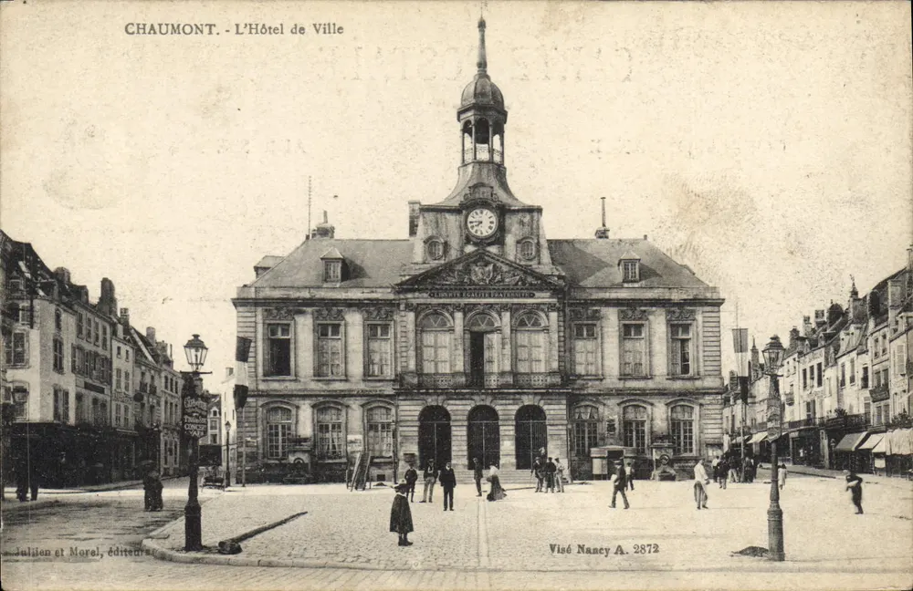 Chaumont - O Hotel de Ville — editor Julien e Morel, n° 2872 - Frente