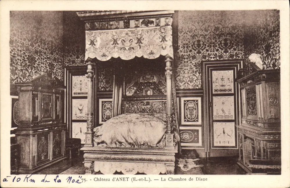 Castelo de ANET (E.-et-L.) — A Sala de Diane — a 10 Km de La Noë - Frente