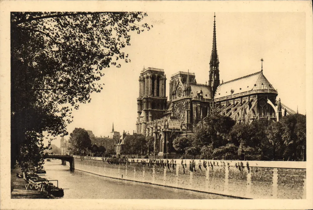 Notre-Dame de Paris — Ansicht von der Seine — Les Éditions d'Art YVCN, Paris - Vorderseite