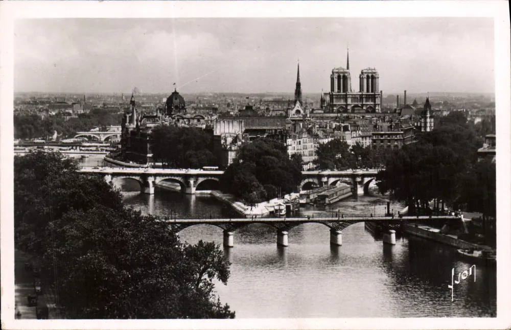Paris — Notre-Dame e os Pontes — Edições d'Art Matel - Frente