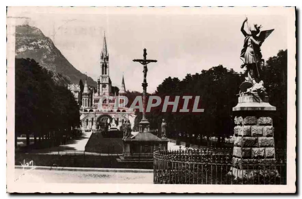 Lourdes - A Basílica e a Esplanada — Edição Photo Véritable, n°39 - Frente