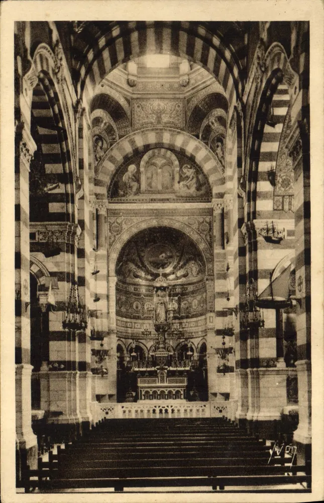 Innenansicht der Basilika Notre-Dame de la Garde — Marseille — Sonderausgabe der Basilika - Vorderseite