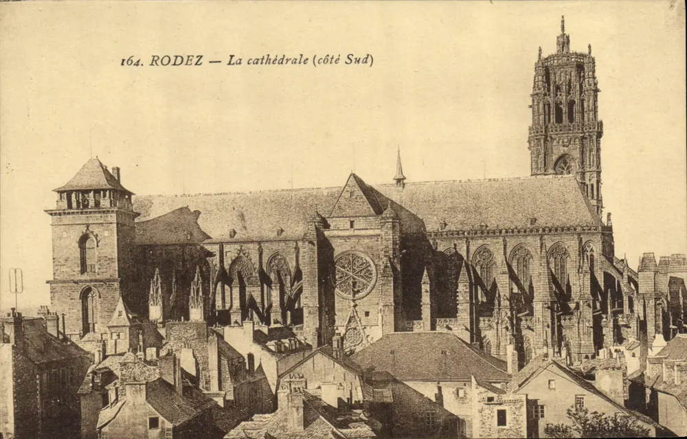 Rodez — A catedral (lado Sul) — n° 164 - Frente