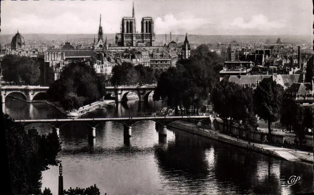 Paris - Visão geral da Cidade — Cie des Arts Photomécaniques, n° 1051 - Frente