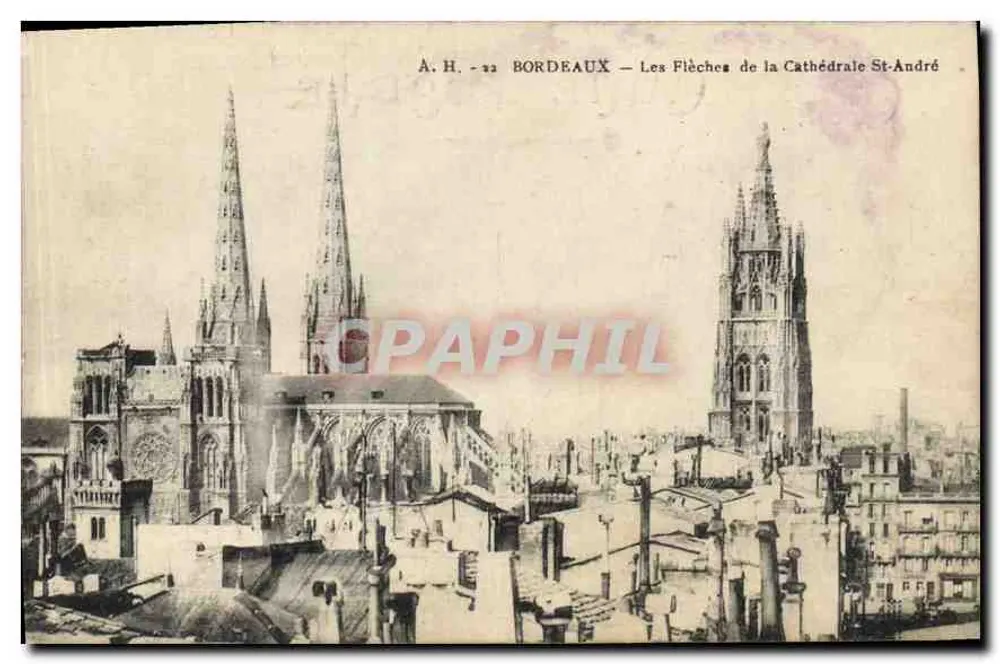 Bordeaux — Die gotischen Spitztürme der Kathedrale Saint-André — A.H. - 22 - Vorderseite
