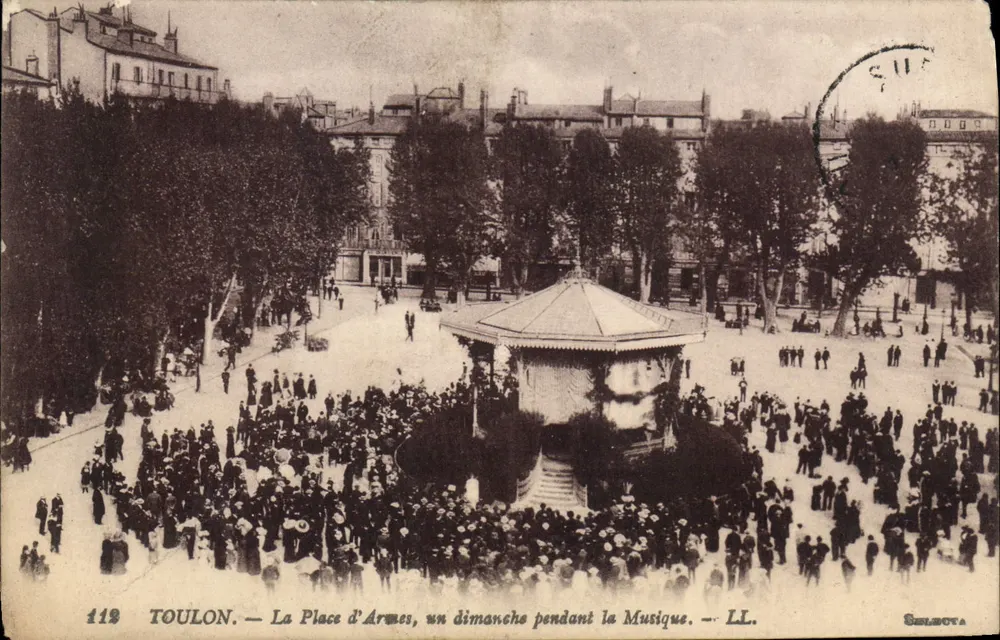 Toulon — La Place d'Armes, un dimanche pendant la Musique — LL. — N° 119 - Vorderseite