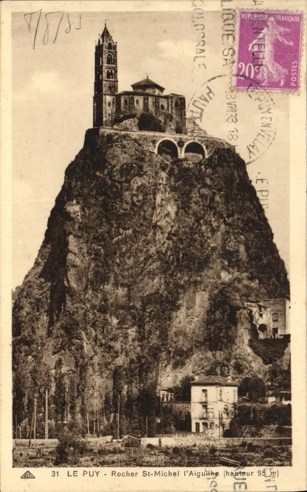 Le Puy - Rocher St-Michel l'Aiguilhe (altura 95 m) — editor Bilhete postal antigo — n° 31 - Frente