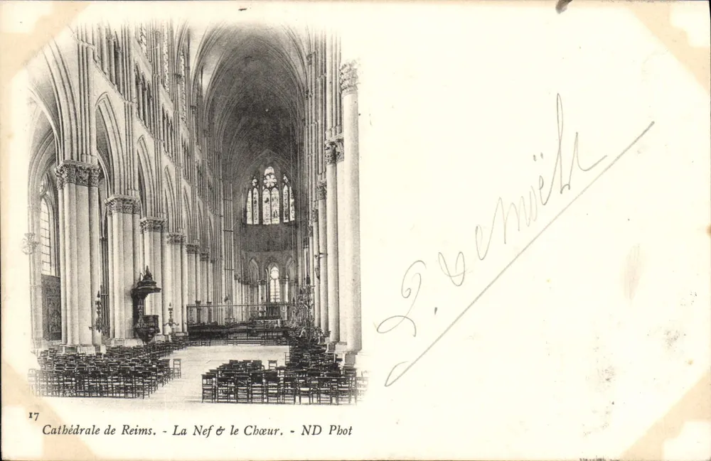 Catedral de Reims — A Nave & o Coro — ND Pbot - Frente