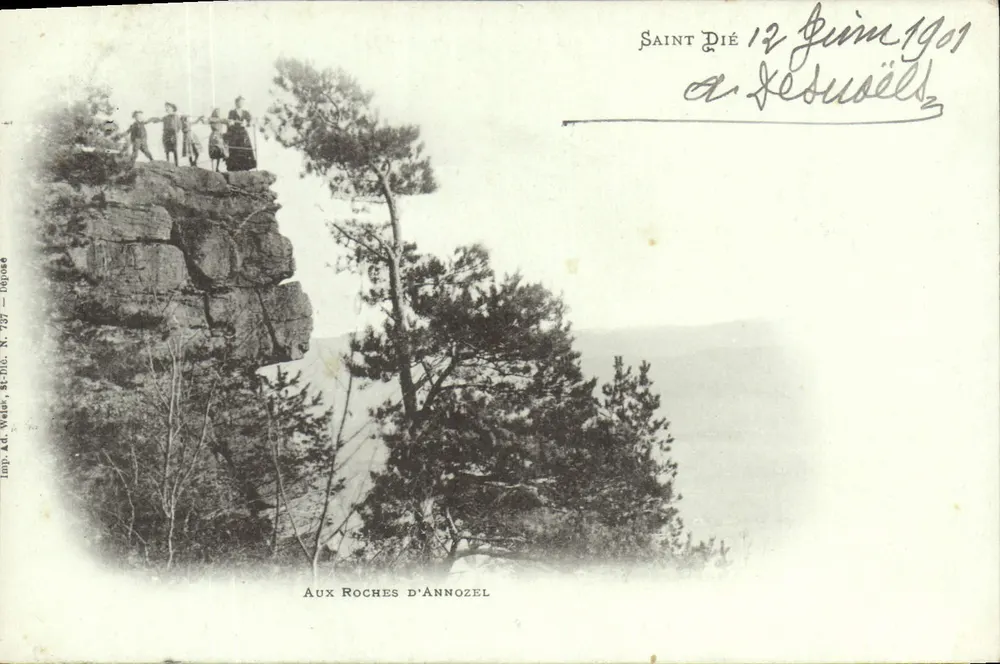 Nas Rochas d'Annozel — Saint-Dié — Imp. Ad. Walez, St-Dié, N. 797 - Frente
