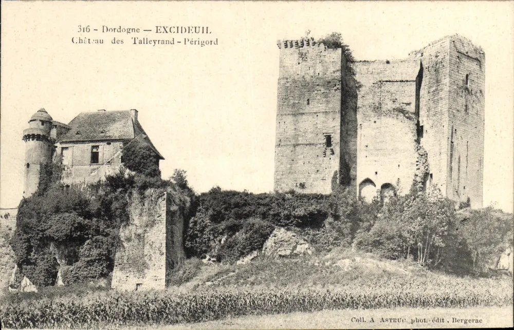 Excideuil — Schloss Talleyrand — Périgord — Sammlung A. Astruc, Foto-Verlag Bergerac - Vorderseite