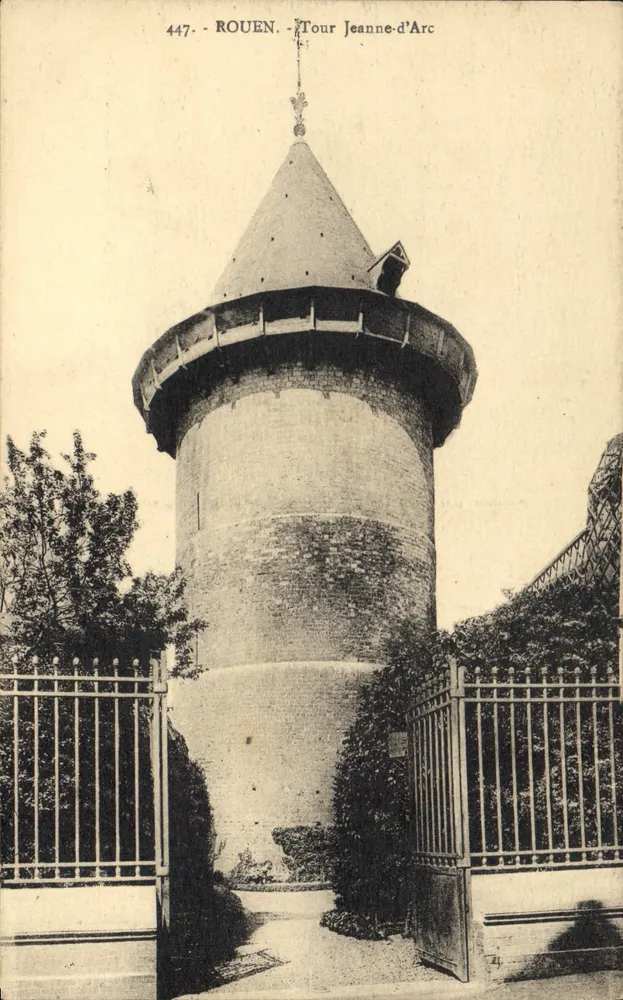 Rouen — Torre de Joana d'Arc — Cartas 'A Garça', Rouen - Frente
