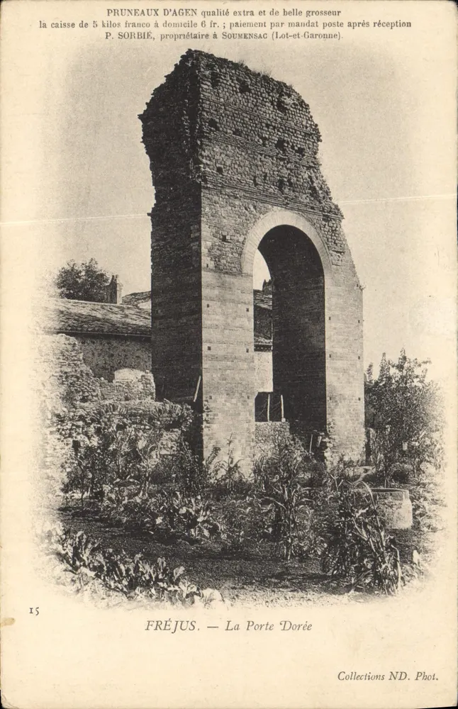 Fréjus — A Porta Dourada — Coleções ND. Fot. - Frente