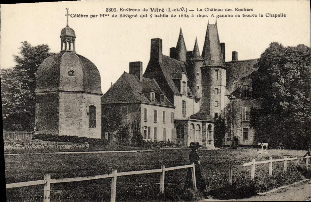Schloss der Felsen — Um Vitré (Ille-et-Vilaine) — Kapelle links - Vorderseite