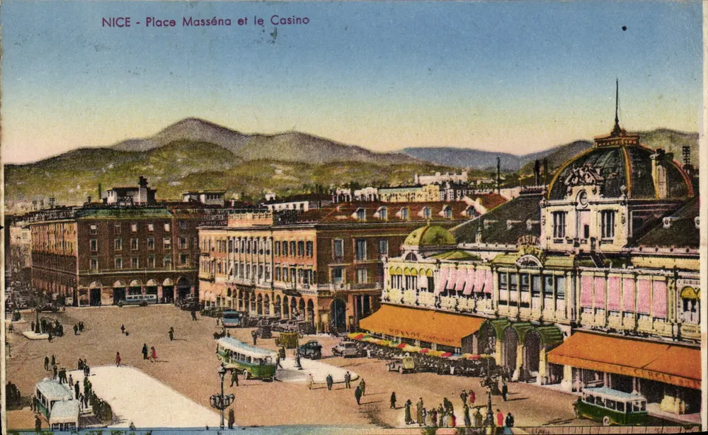 NICE - Praça Masséna e o Casino — vista panorâmica — editor não identificado - Frente