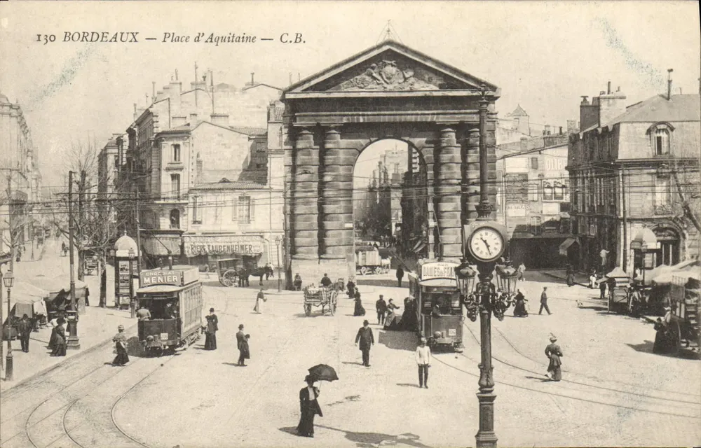 Bordeaux — Place d'Aquitaine — C.B. n°130 - Frente