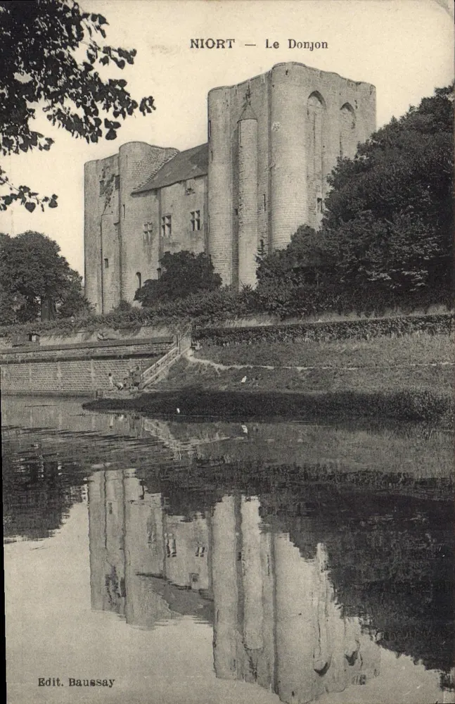 Niort — O Donjon — Edit. Baussay - Frente