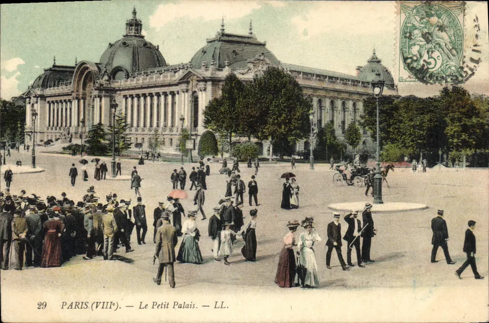 PARIS (VIIIe) — Le Petit Palais — LL. - Frente