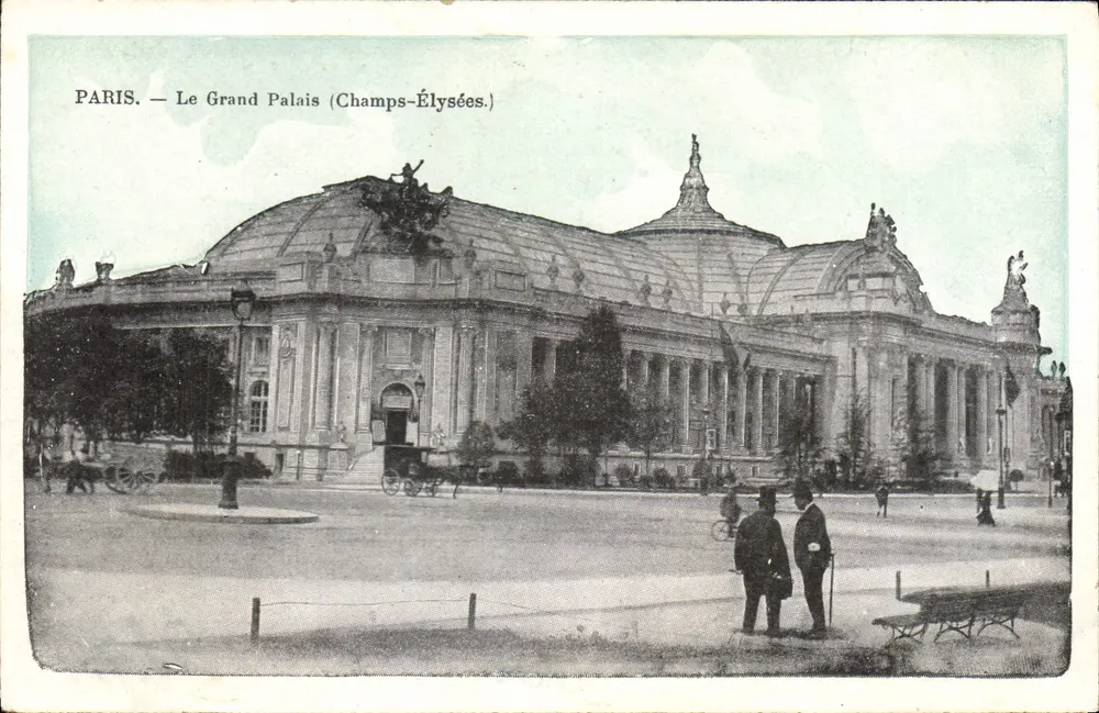 Paris — O Grande Palácio (Champs-Élysées) — editor não identificado - Frente