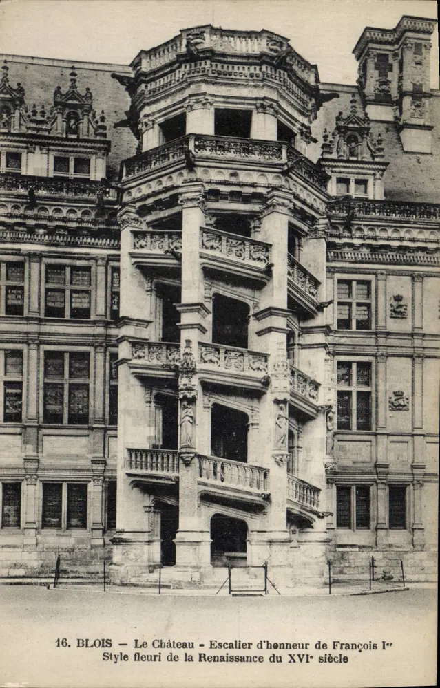 Blois — Das Schloss — Ehrenstiege von François I — Blumiges Stil der Renaissance des 16. Jahrhunderts — Kunstausgabe, rue St-Honoré, Blois - Vorderseite
