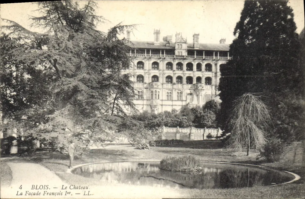 Blois — Das Schloss. Die Facade von François Ier — LL. - Vorderseite
