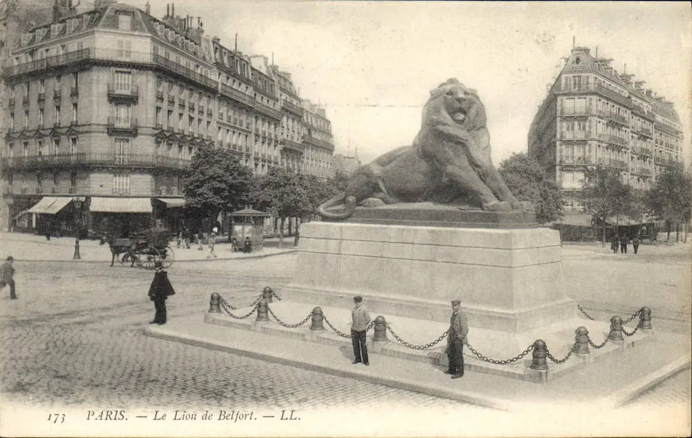 Paris — O Leão de Belfort — LL. - Frente