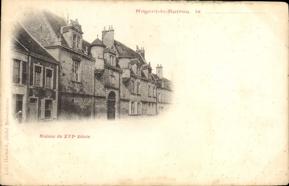 Nogent-le-Rotrou, a — Casa do Século XVI — Lib. Hamard, cliché Maisonneuve - Frente
