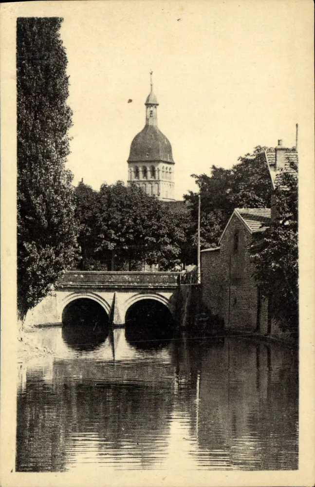La Bouzaise — Vista do ponte e da torre da igreja — IMP. BOURGEOIS CHALON - Frente