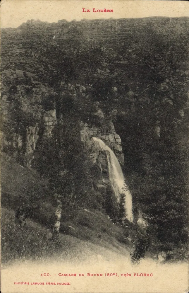 Cachoeira do Rhune (80m), perto de Florac — A Lozère — Fototipia Labouche Frères, Toulouse - Frente