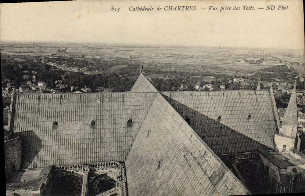 Kathedrale von CHARTRES — Ansicht von den Dächern — ND Pbot. - Vorderseite