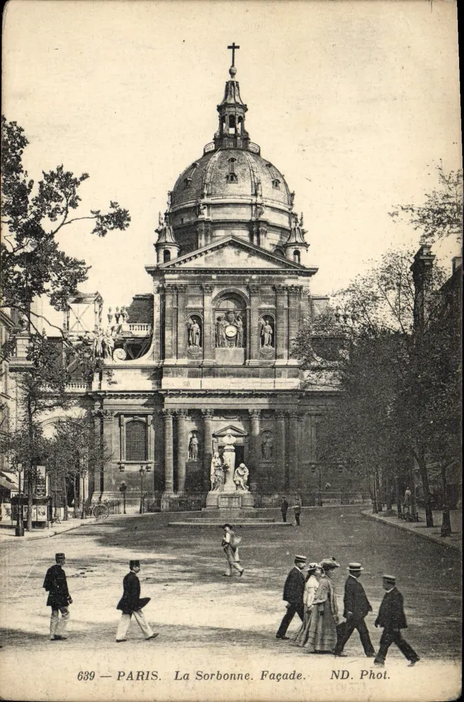Paris — A Sorbonne. Fachada — ND. Fot. n° 639 - Frente