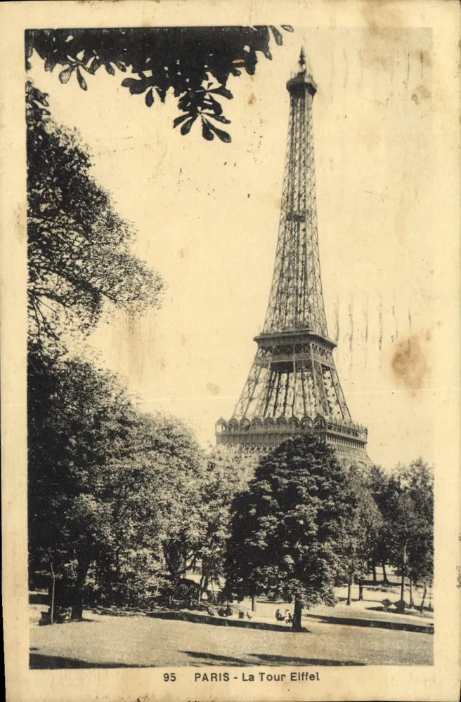 पेरिस - एफ़िल टॉवर - पेरिस से एक पार्क से देखा गया, अज्ञात प्रकाशक, संख्या 95 - आगे