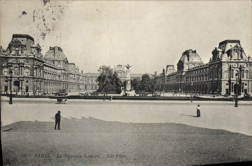 Paris — O Novo Louvre — ND Fot. n°126 - Frente