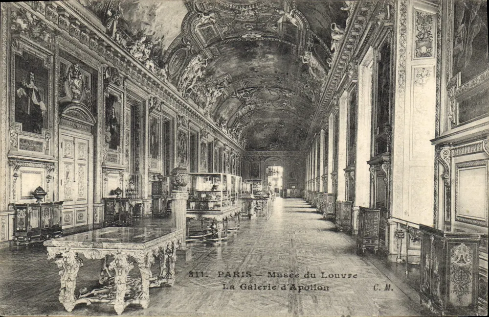 Paris – Musée du Louvre – La Galerie d’Apollon — C.M. n° 811 - Vorderseite