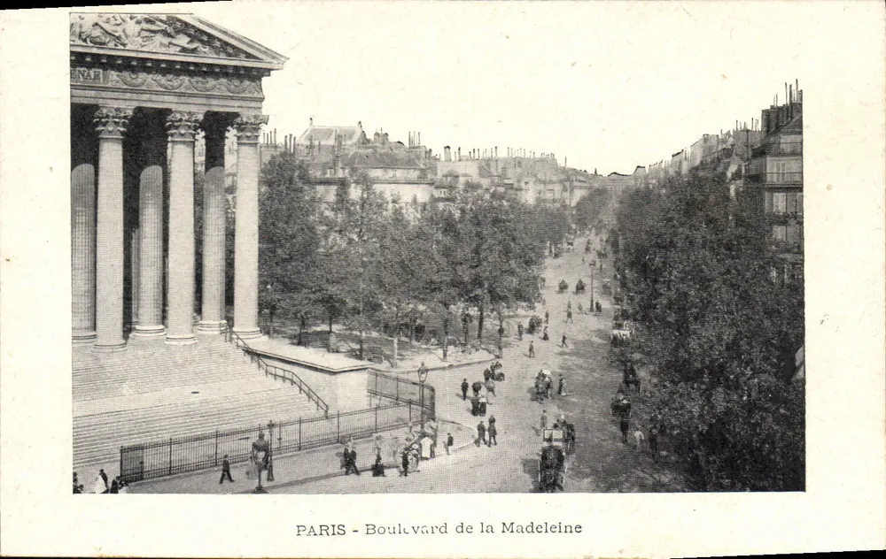 Paris - Boulevard de la Madeleine — vista do Palácio de Justiça — editor anônimo - Frente