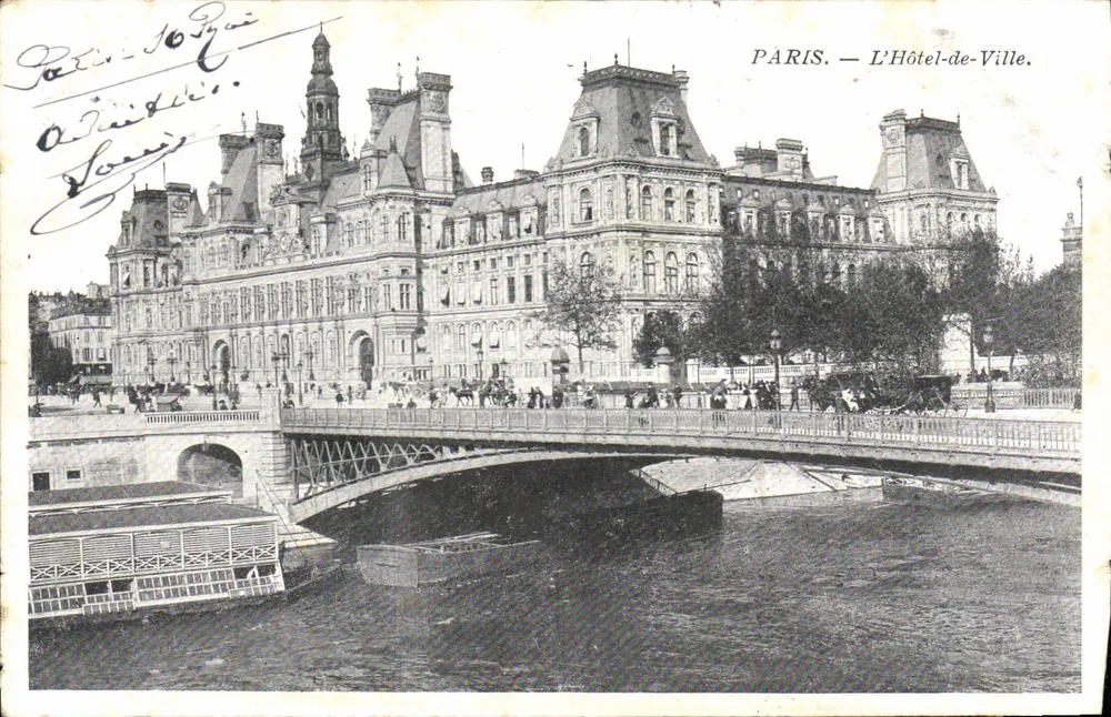 Paris — O Hôtel-de-Ville — vista com ponte e Sena - Frente