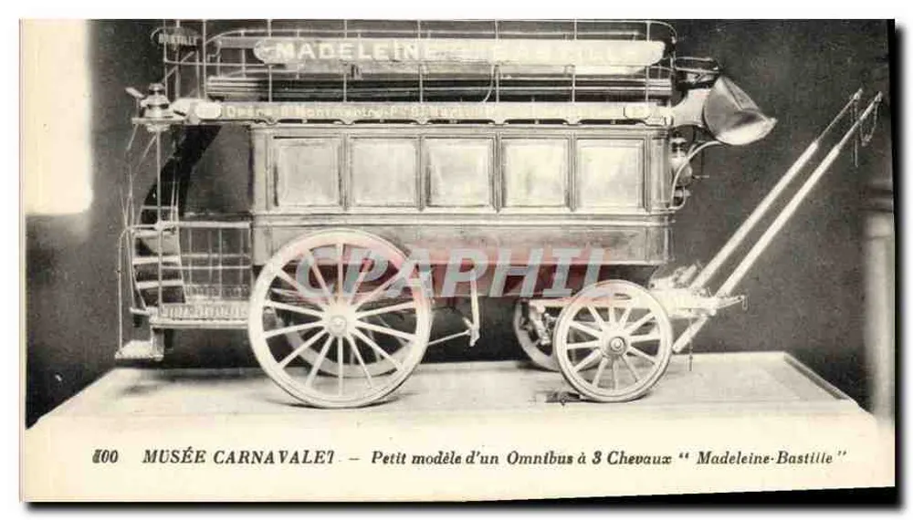 Musée Carnavalet — Kleiner Modell eines Omnibusses mit drei Pferden "Madeleine-Bastille" - Vorderseite