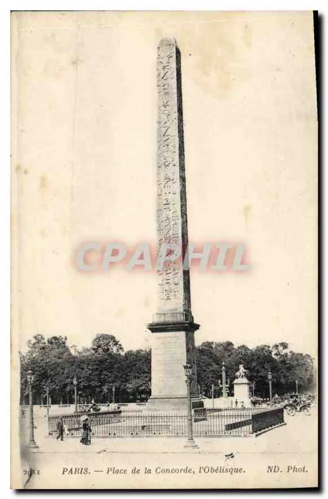 PARIS — Praça da Concorde, o Obelisco — ND. Fot. - Frente