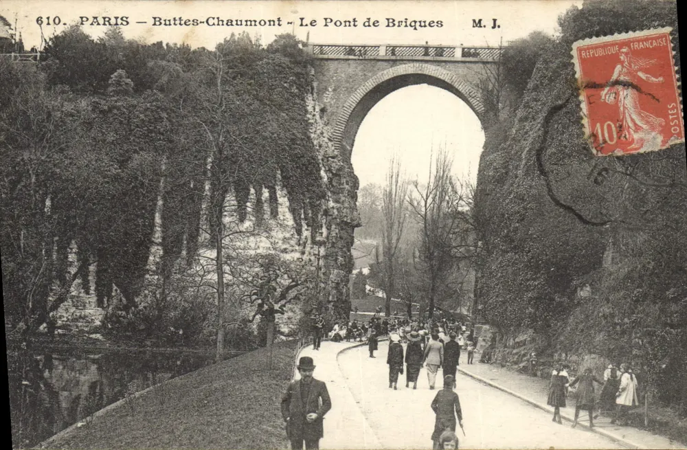 PARIS – Buttes-Chaumont – Il Ponte delle Mattonelle – M. J. – n°610 - Recto