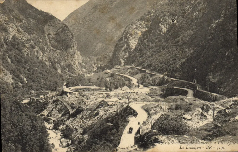 Rotunda do Limacon - Cauterets a Pierrefitte - BR 3130 - Frente
