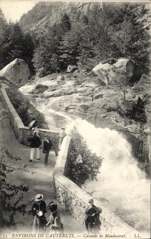 Arredores de Cauterets — Cachoeira de Mauhouirat — LL - Frente