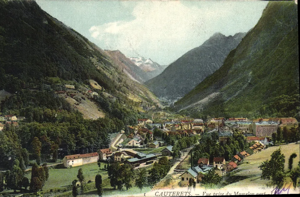 Cauterets — Vista tirada do Mamelon antes de 1907 — editor não identificado - Frente