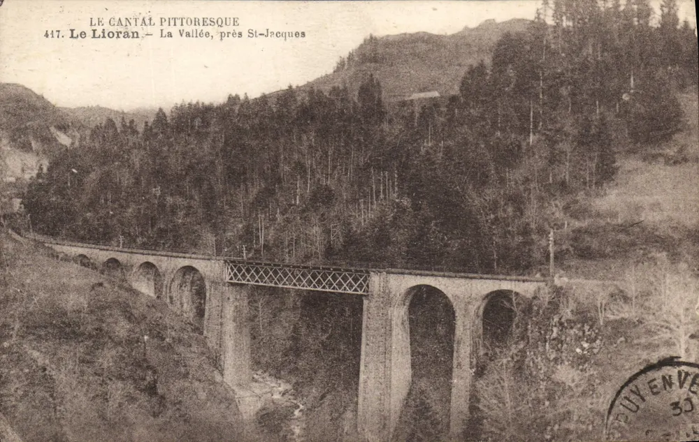 Das malerische Cantal — Le Lioran, La Vallée nahe St-Jacques — Edition Puy-en-Velay - Vorderseite