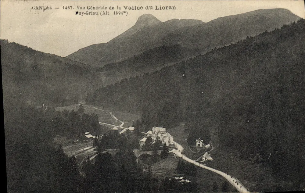 Tal der Lioran — Allgemeiner Blick auf das Tal des Lioran — Puy-Griou (Höhe 1694m) — unbekannter Verleger, Nr. 1467 - Vorderseite