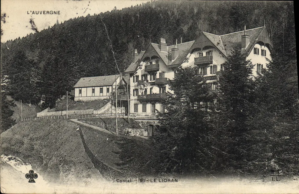 Le Lioran — Hotel Lioran — L'Auvergne - Frente