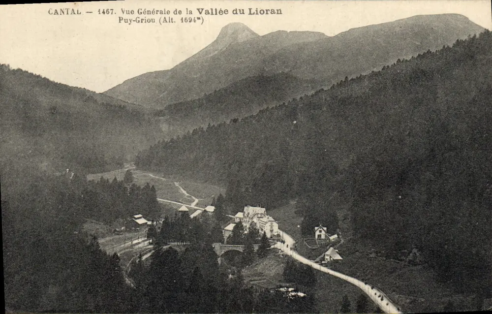 Tal des Lioran — Allgemeine Ansicht — Puy-Griou (Höhe 1694m) — Unbekannter Verlag, Nr. 1467 - Vorderseite