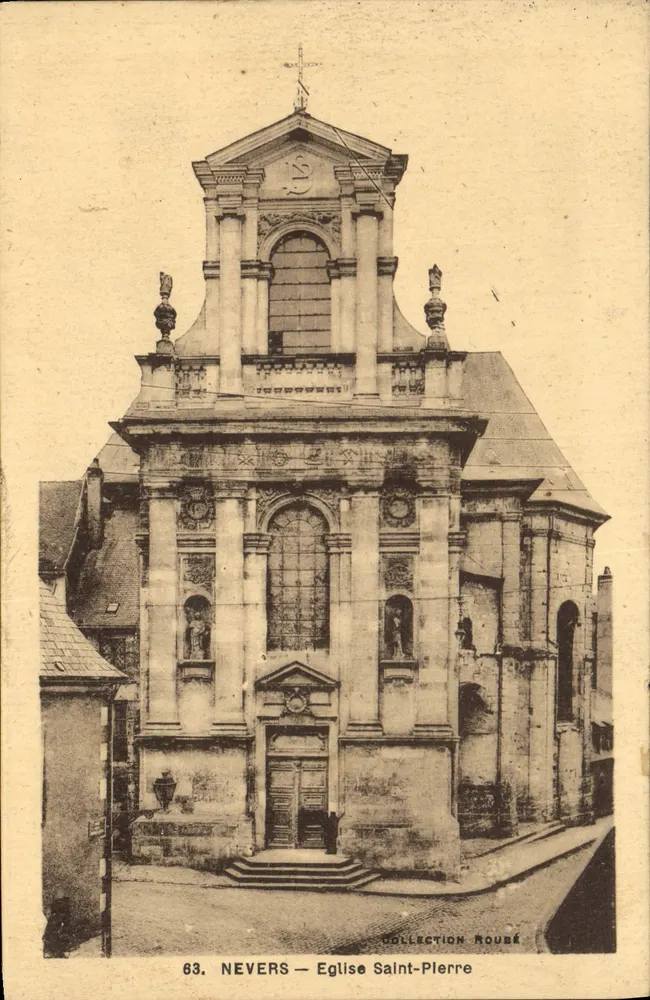Nevers — Igreja de São Pedro — Coleção Roubé - Frente
