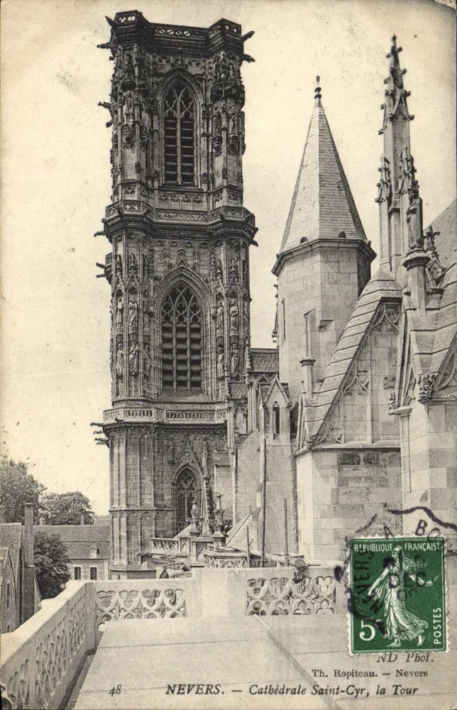 Nevers — Kathedrale Saint-Cyr, der Turm — Th. Ropiteau, Nr. 48 - Vorderseite