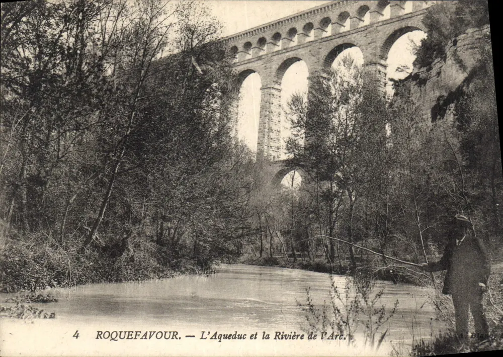 Roquefavour — Der Aquädukt und der Arc-Fluss - Vorderseite