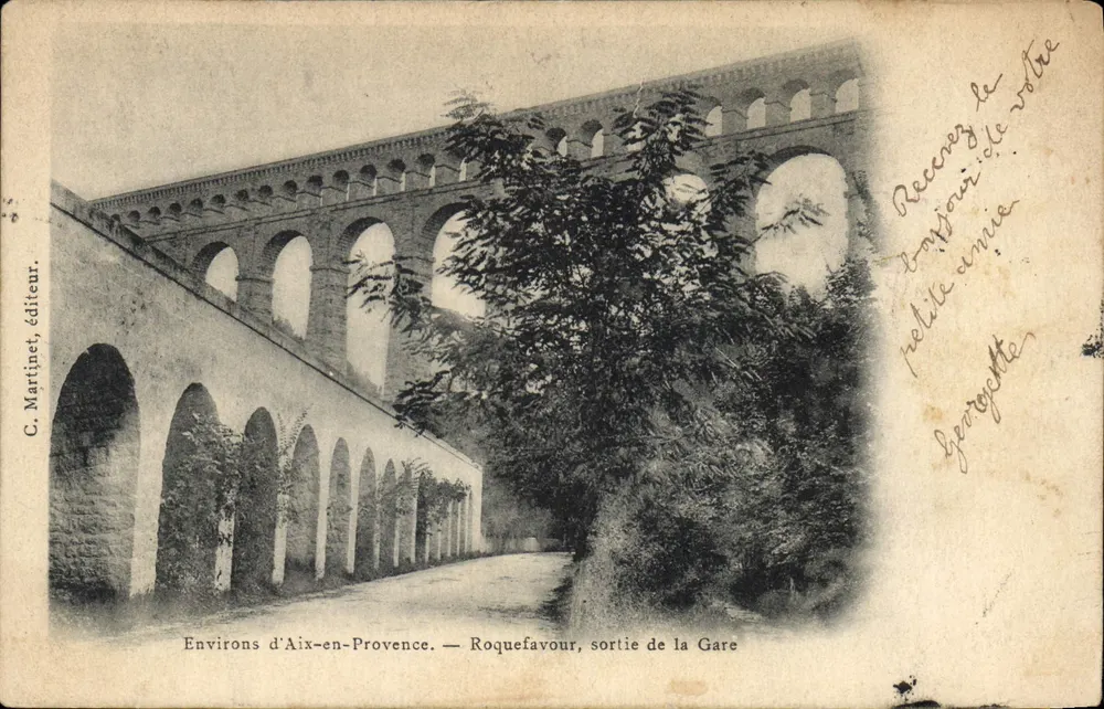 Umgebung von Aix-en-Provence — Roquefeuille, Ausgang der Station — C. Martinet, Verlag - Vorderseite
